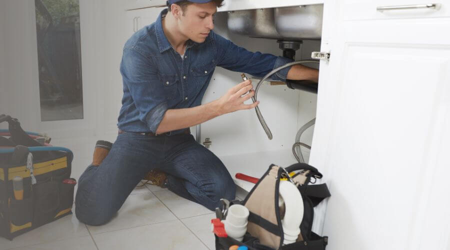 Local tankless water heater installation in Elgin, IA